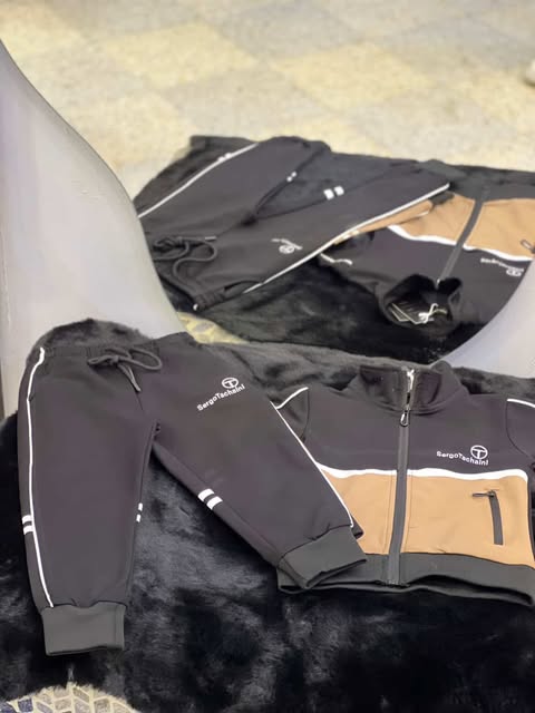 Ensemble Sergio Tacchini (2 à 6 ans)