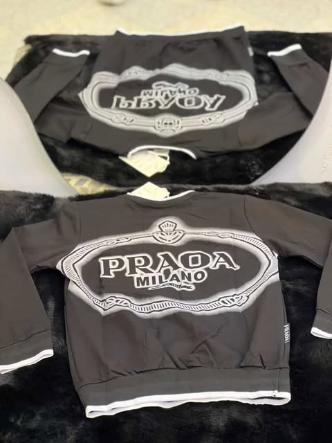 T-Shirt Prada Classique – Enfant (8 à 16 ans)