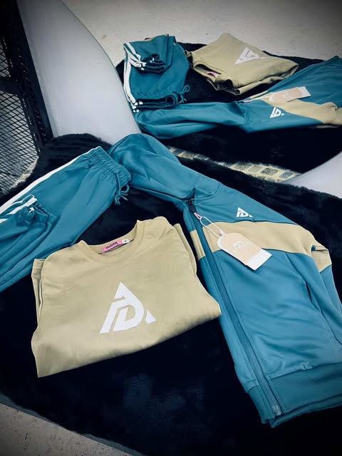 Ensemble Sport 3 Pièces Enfant – Veste + T-shirt + Pantalon (8 à 16 ans)